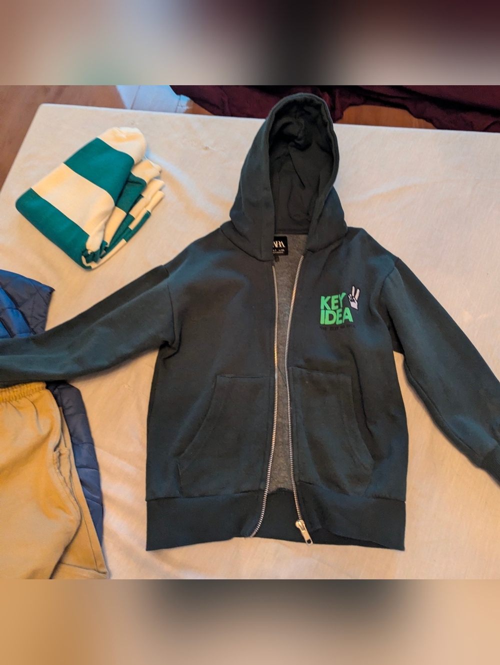 GUC Zara boys size 7 hoodie